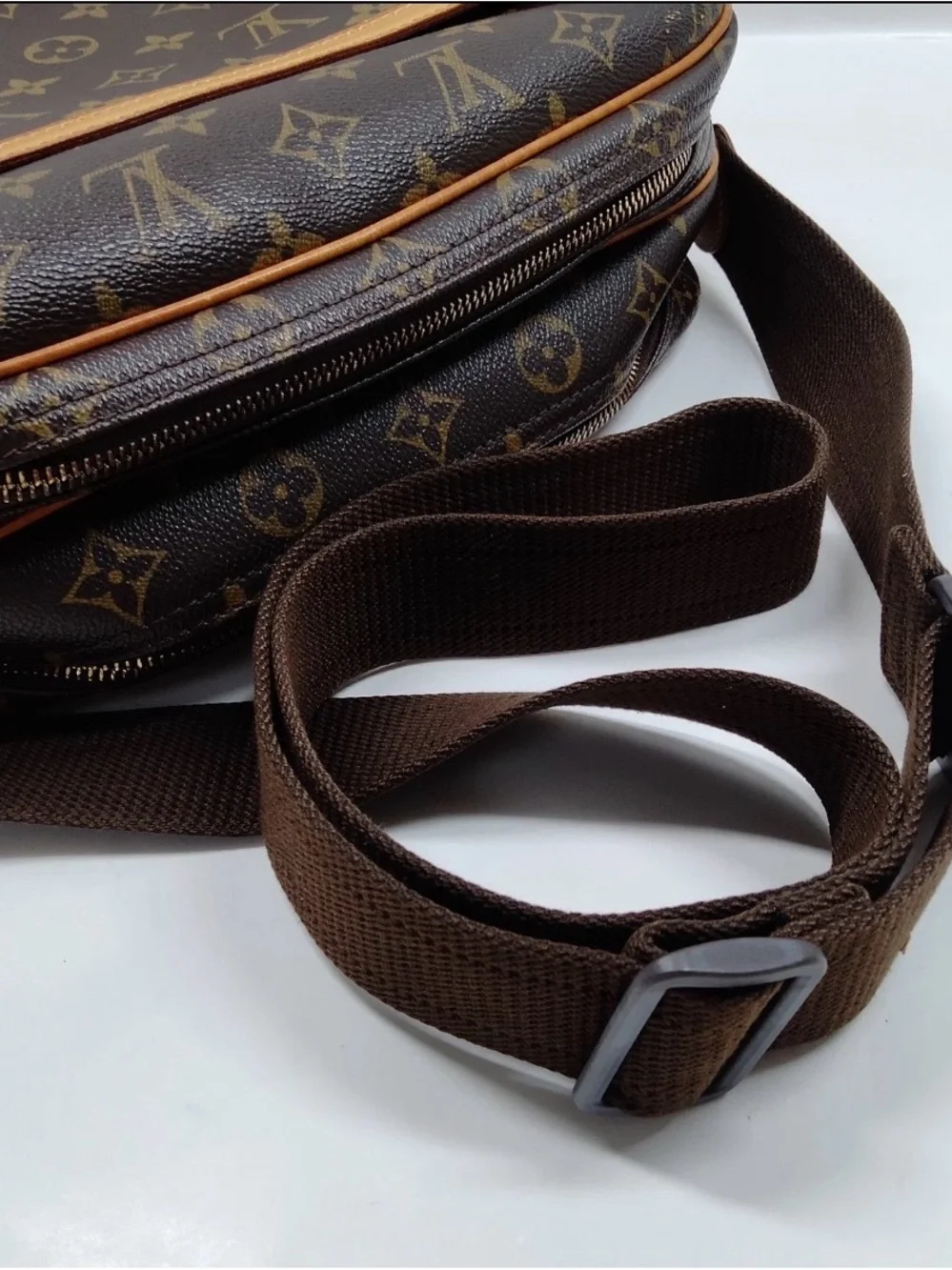 Louis Vuitton authentic brown classic